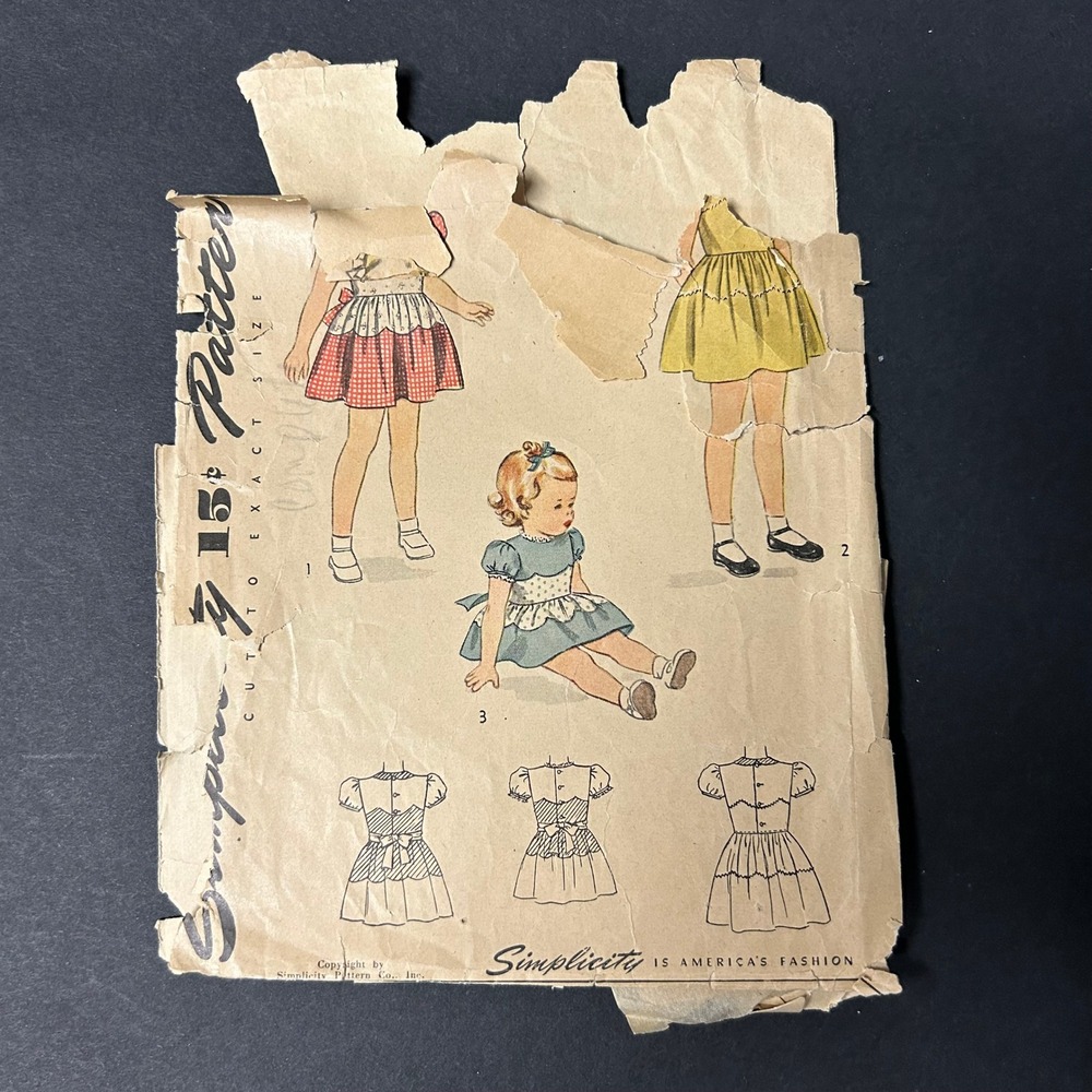 Vintage Simplicity 1397 Sewing Pattern Toddler Dress Bow Size 4